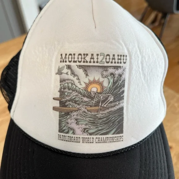 Black White Trucker Hawaii Molokai 2 Oahu World Paddleboard Championships Vtg - Picture 3 of 6